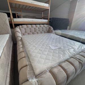 Francuski ležaj Zeus