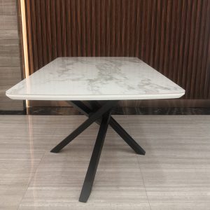 Trpezarijski sto A2366L