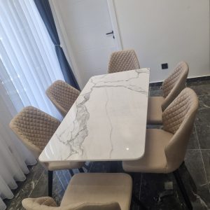 Trpezarijska stolica Hera kocka